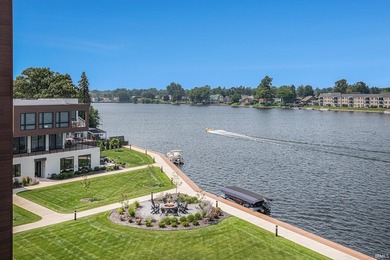 Stunning river views from every room is what you'll find in this - photo 34