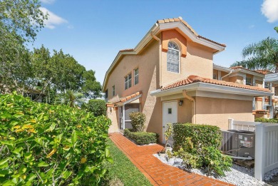 Lake Condo For Sale in Boynton Beach, Florida