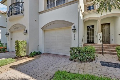 Discover effortless Florida living in this beautifully furnished - photo 2
