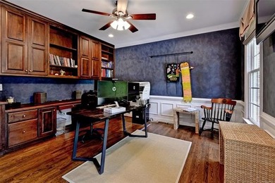 Beautifully situated at the end of a cul-de-sac in the desirable - photo 11