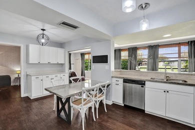 A large lot, waterfront, great living space, and Cooper City - photo 18