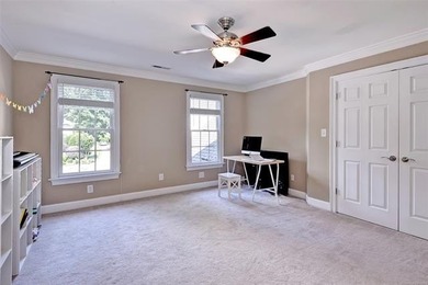 Beautifully situated at the end of a cul-de-sac in the desirable - photo 28