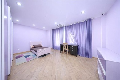 Luxury AND elegance Two-Family Home with Elevator, Rooftop, and - photo 30