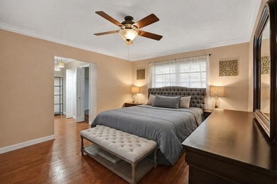 A large lot, waterfront, great living space, and Cooper City - photo 38