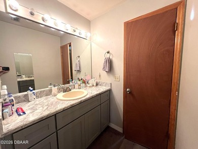 Beautiful single story townhome in Port Orange. Updated kitchen - photo 10