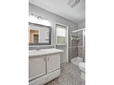 A large lot, waterfront, great living space, and Cooper City - photo 41