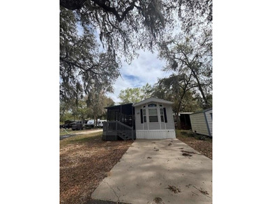 2007*Chariot Park Model* With Large screened in porch for - photo 3
