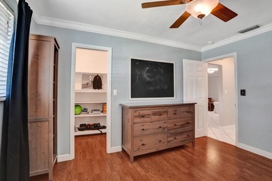 A large lot, waterfront, great living space, and Cooper City - photo 48
