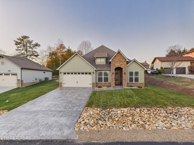 Tellico Lake Home For Sale in Loudon Tennessee