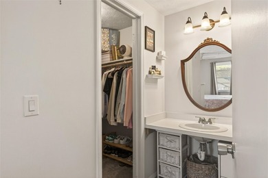 Stop searching-you may have just found the one. This move-in - photo 27