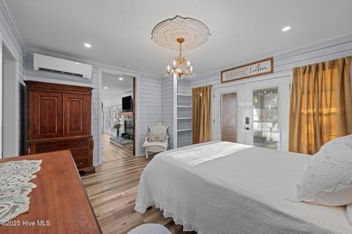 Welcome to an exceptional Neuse River retreat, just across the - photo 29