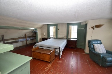 Antique 1829 farmhouse set on 8.34 scenic acres with water - photo 30