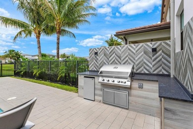 Rarely available and highly sought-after Laguna model in Lotus - photo 34