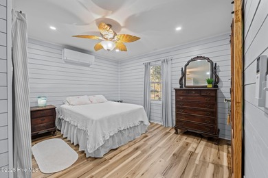 Welcome to an exceptional Neuse River retreat, just across the - photo 36