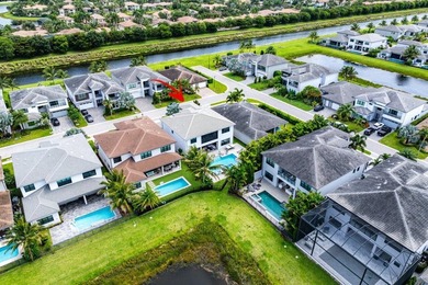 Rarely available and highly sought-after Laguna model in Lotus - photo 40