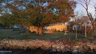Welcome to an exceptional Neuse River retreat, just across the - photo 46