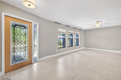 Welcome to your Waterfront Relaxation Place! This home offers - photo 3