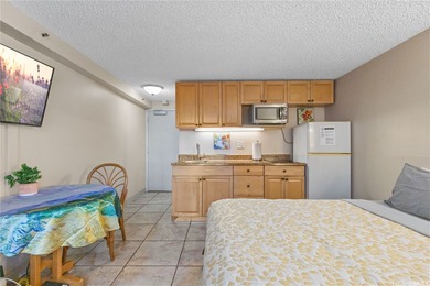 Good Value !!Kuhio Village Tower 1 presents a great investment - photo 8