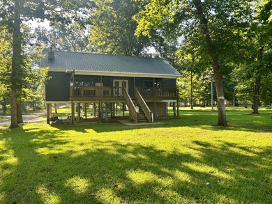 Gainesville Lake Home For Sale in Eutaw Alabama