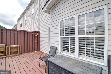 Welcome Home! This lovely 3-bedroom, 2.5 bath brick townhome - photo 13