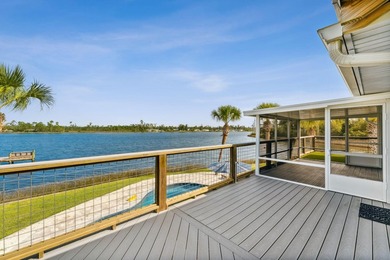 Gorgeous waterfront home that's as close to paradise as you can - photo 21