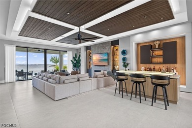 Welcome to The Whiskey Creek Model, Carlton-Naumann Homes' - photo 4
