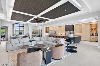 Welcome to The Whiskey Creek Model, Carlton-Naumann Homes' - photo 5