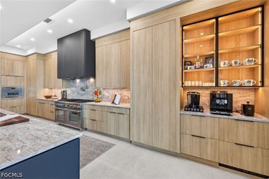 Welcome to The Whiskey Creek Model, Carlton-Naumann Homes' - photo 9