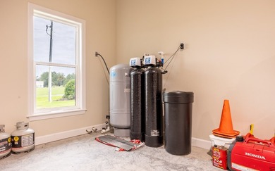 Welcome to Cannon Creek Airpark! This aviation home is designed - photo 31