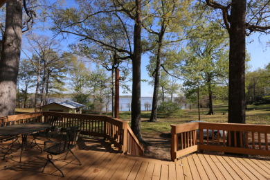 195 County Road 4804 E
 - Lake Home For Sale in Broaddus, Texas