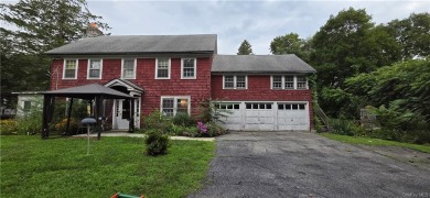 (private lake, pond, creek) Home For Sale in Poughkeepsie New York