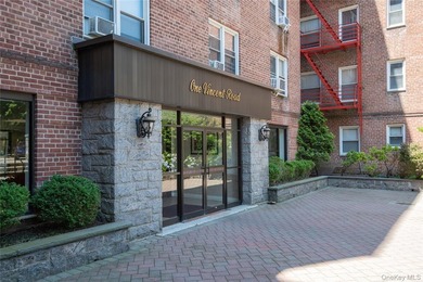 Experience refined living in this beautifully updated - photo 4