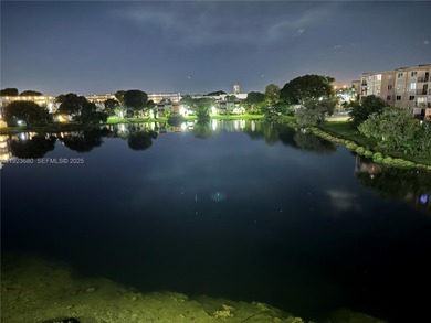 (private lake, pond, creek) Condo For Sale in Miami Florida