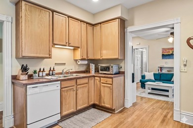 Additional listing photo 1