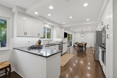 Welcome home to this stunning Bloomfield Hills ranch, where - photo 14