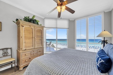 This beautiful beach front condo has a gorgeous panoramic view - photo 20