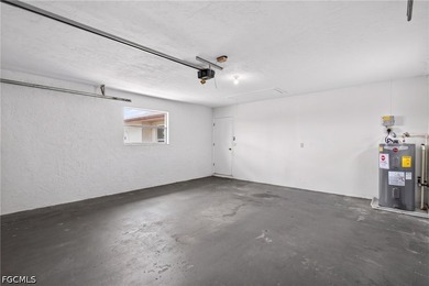 Welcome to your slice of paradise at 9708 Foxglove Circle, where - photo 26