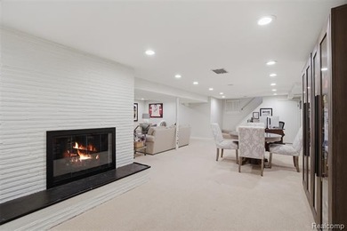 Welcome home to this stunning Bloomfield Hills ranch, where - photo 31