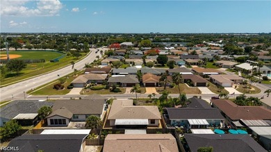 Welcome to your slice of paradise at 9708 Foxglove Circle, where - photo 32