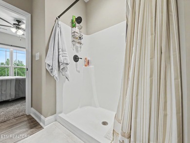 Welcome home to Eagle's View Subdivision located in Dandridge - photo 32