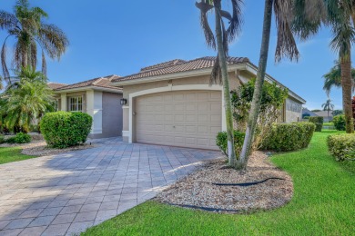 Lake Home For Sale in Delray Beach, Florida