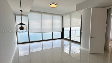 Welcome to the epitome of luxury living at the Ritz-Carlton - photo 13