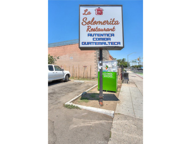 Motivated seller!!! Standalone commercial building offering a - photo 14
