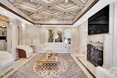 Once in a lifetime Opportunity to own this Spectacular Estate - photo 15
