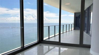 Welcome to the epitome of luxury living at the Ritz-Carlton - photo 16