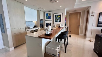 Welcome to the epitome of luxury living at the Ritz-Carlton - photo 27