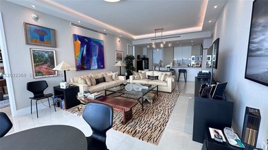 Welcome to the epitome of luxury living at the Ritz-Carlton - photo 30