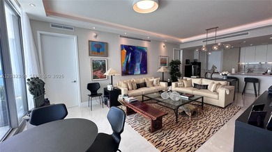 Welcome to the epitome of luxury living at the Ritz-Carlton - photo 31