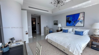 Welcome to the epitome of luxury living at the Ritz-Carlton - photo 39