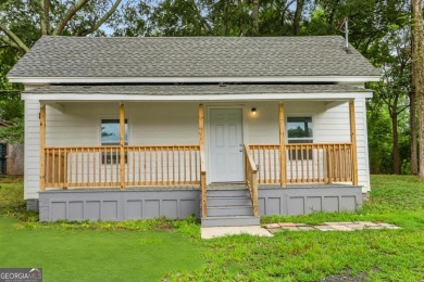 Lake Allatoona Home For Sale in Acworth Georgia